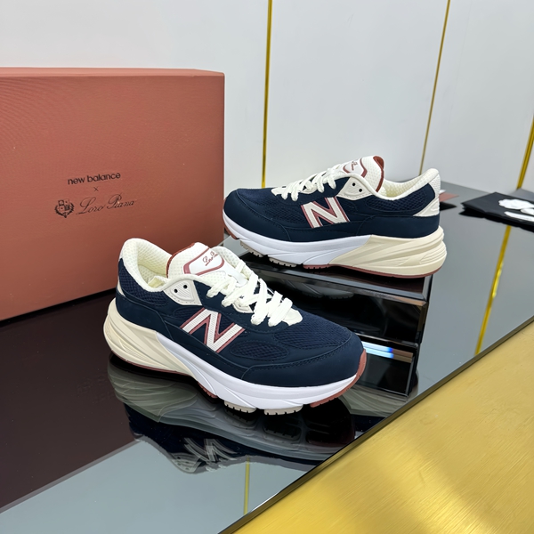 スーパーコピーブランド靴角部分ディテール